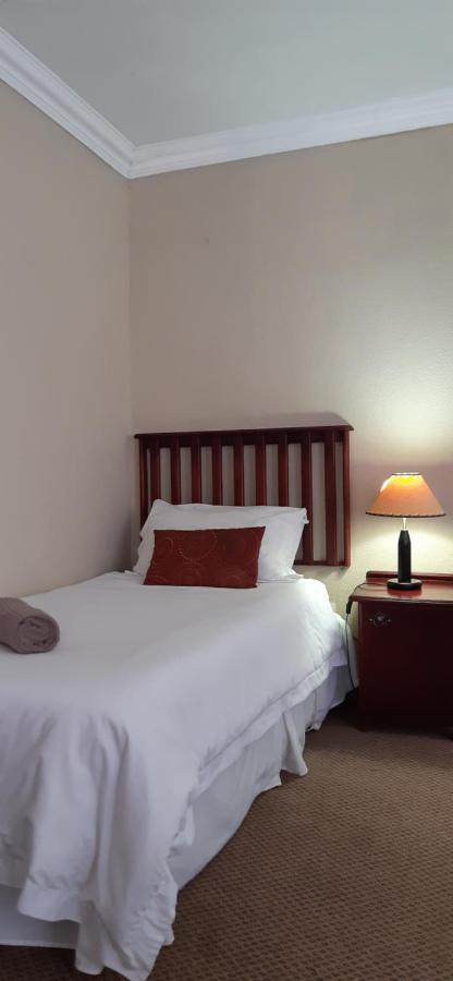 The Historic Hogsback Inn Ngoại thất bức ảnh